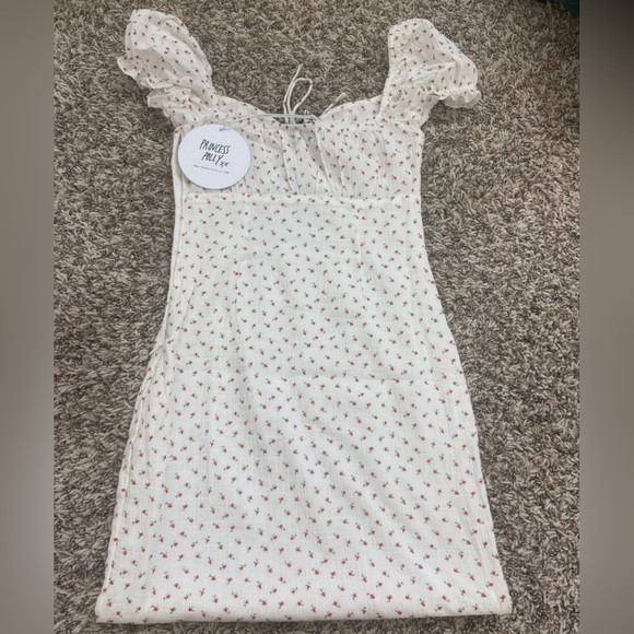 NATALINA MINI DRESS WHITE / RED. PRINCESS POLLY - Picture 3 of 3